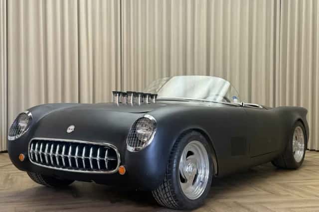 Chevrolet Corvette (1955) thumbnail 3