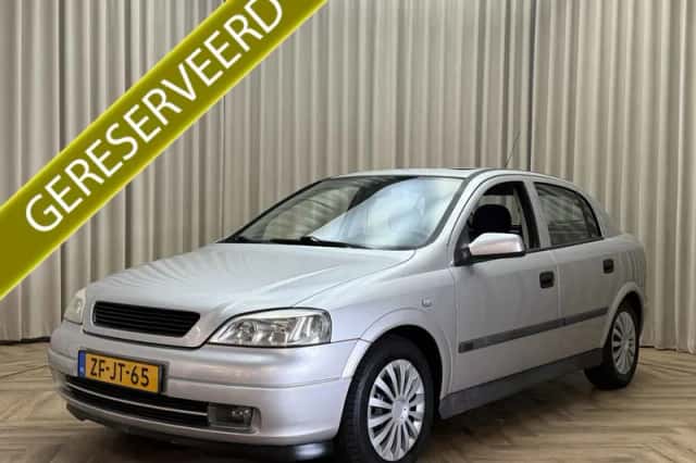 Opel Astra (1999) thumbnail 1