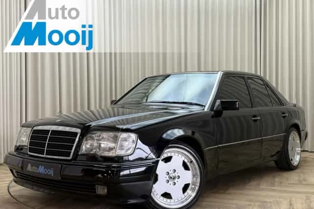 Mercedes-Benz E-Klasse (1992) thumbnail 1
