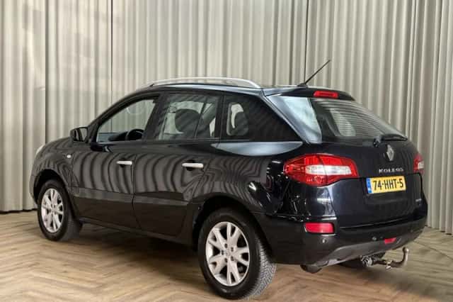Renault Koleos (2008) thumbnail 5