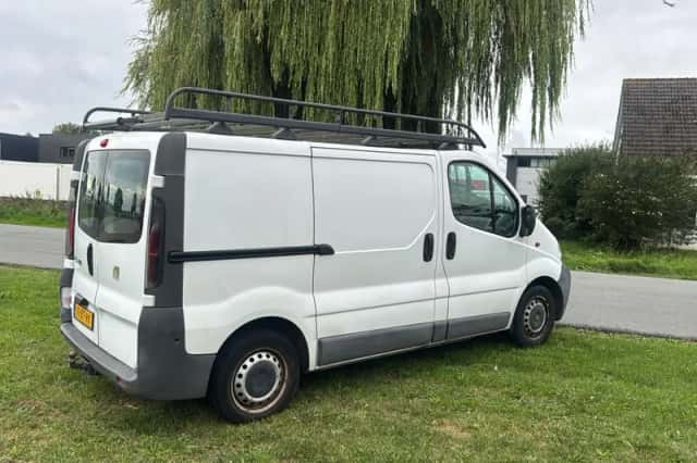 Renault Trafic (2005) thumbnail 4