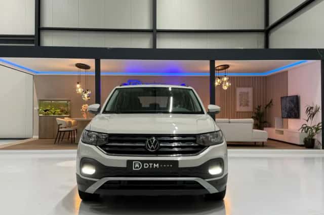 Volkswagen T-Cross (2023) thumbnail 2