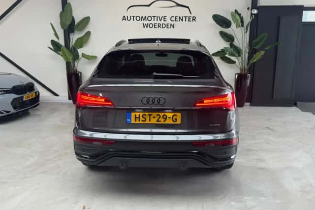 Audi Q5 Sportback (2021) thumbnail 5