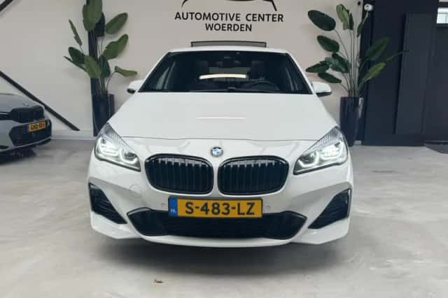 BMW 2-Serie Active Tourer (2019) thumbnail 2