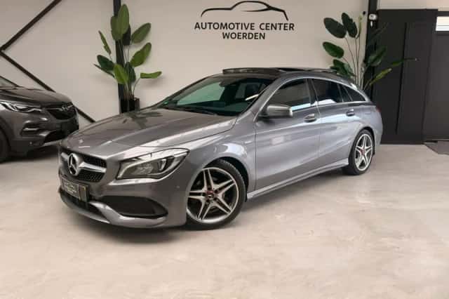 Mercedes-Benz CLA-Klasse (2017) thumbnail 1