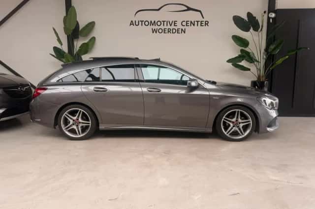 Mercedes-Benz CLA-Klasse (2017) thumbnail 3