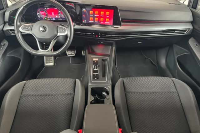 Volkswagen Golf (2021) thumbnail 6
