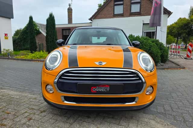 MINI Cooper (2014) thumbnail 5
