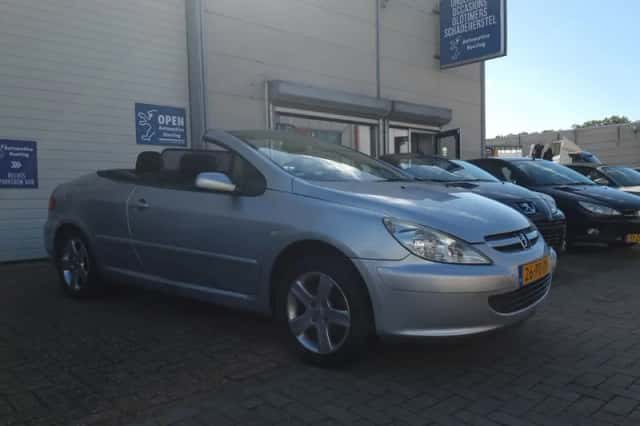 Peugeot 307 (2004) thumbnail 3