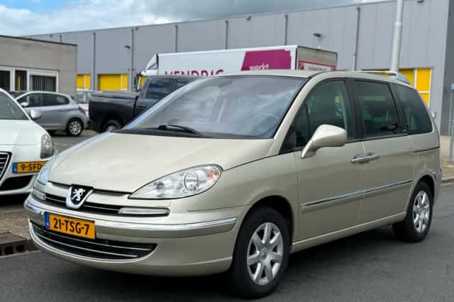Peugeot 807 (2012) thumbnail 1