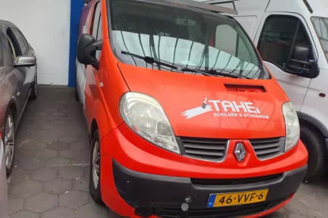 Renault Trafic (2008) thumbnail 3