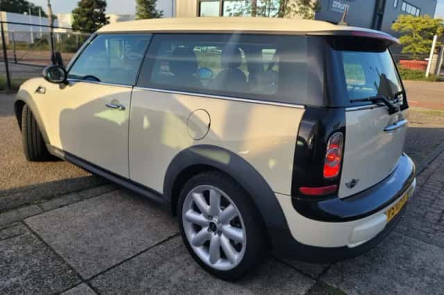 MINI Clubman (2012) thumbnail 4