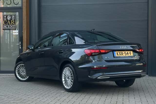 Audi A3 (2022) thumbnail 2
