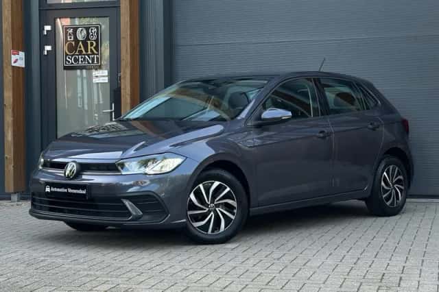Volkswagen Polo (2022) thumbnail 1