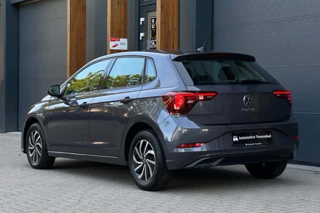 Volkswagen Polo (2022) thumbnail 5