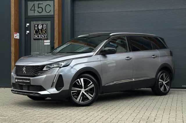 Peugeot 5008 (2021) thumbnail 1
