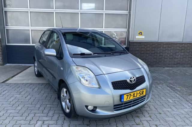 Toyota Yaris (2007) thumbnail 1