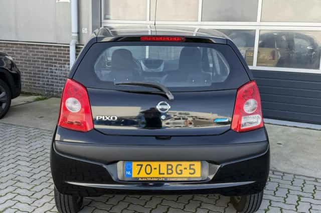 Nissan Pixo (2010) thumbnail 4