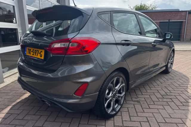 Ford Fiesta (2018) thumbnail 5
