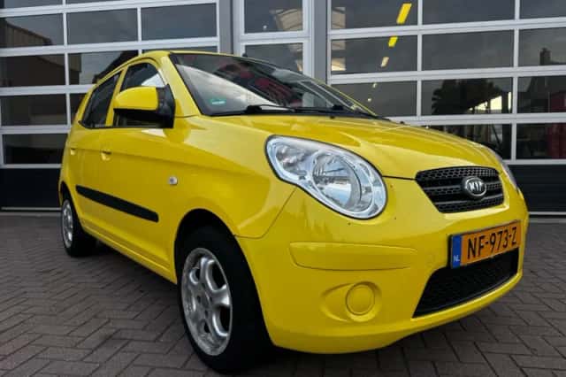 Kia Picanto (2008) thumbnail 4