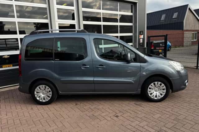 Citroën Berlingo (2010) thumbnail 4