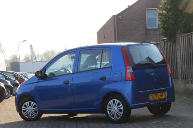 Daihatsu Cuore (2004) thumbnail 3