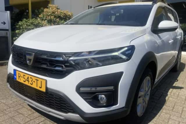 Dacia Jogger (2022) thumbnail 5