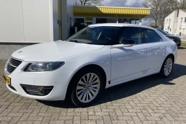 Saab 9-5 (2010) thumbnail 1
