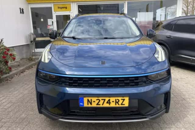 Lynk & Co 01 (2026) thumbnail 2