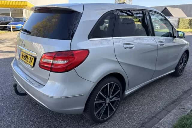 Mercedes-Benz B-Klasse (2012) thumbnail 4