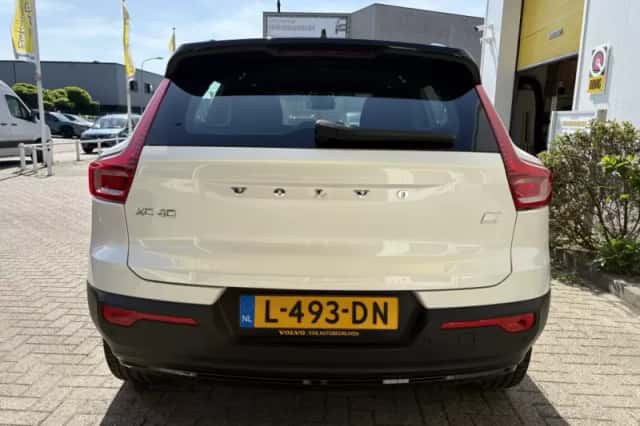 Volvo XC40 (2026) thumbnail 6