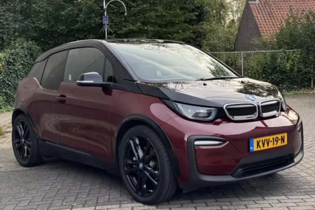 BMW i3 (2022) thumbnail 5