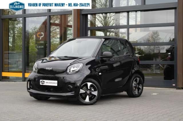 Smart EQ Fortwo (2022) thumbnail 3