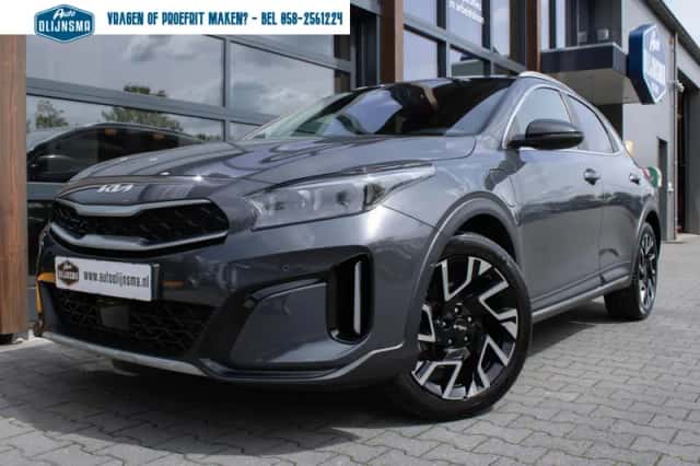 Kia XCeed (2023) thumbnail 4