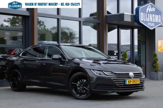 Volkswagen Arteon (2019) thumbnail 2