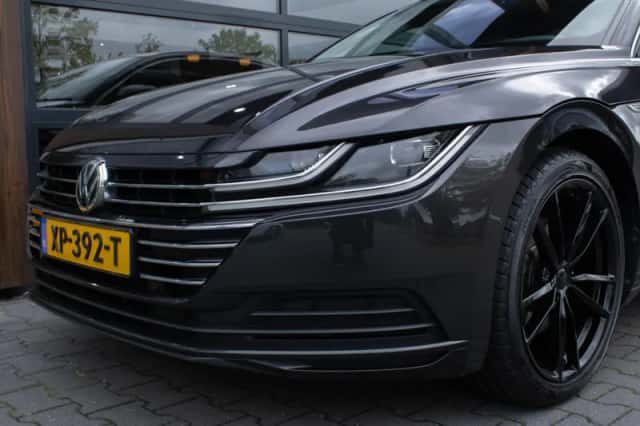 Volkswagen Arteon (2019) thumbnail 6