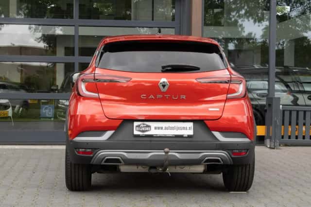 Renault Captur (2022) thumbnail 6