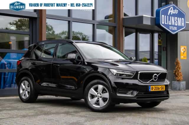 Volvo XC40 (2019) thumbnail 1