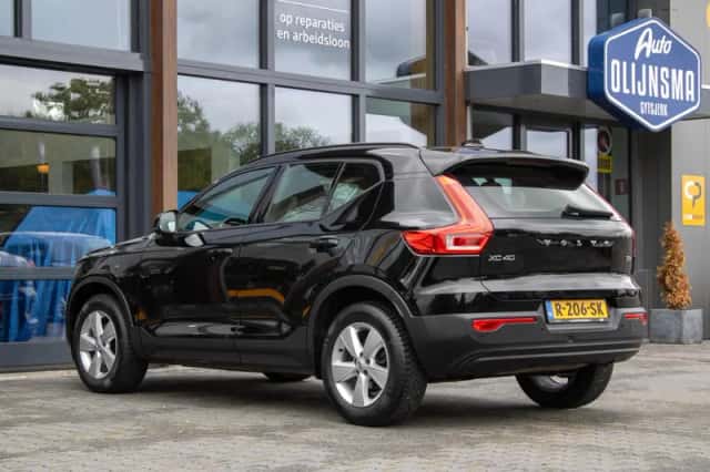Volvo XC40 (2019) thumbnail 6