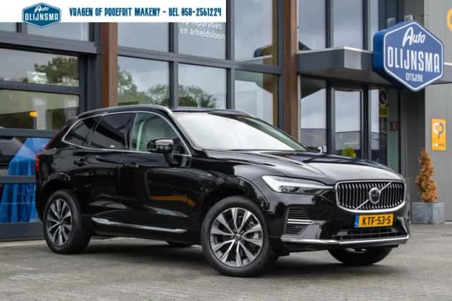 Volvo XC60 (2022) thumbnail 1