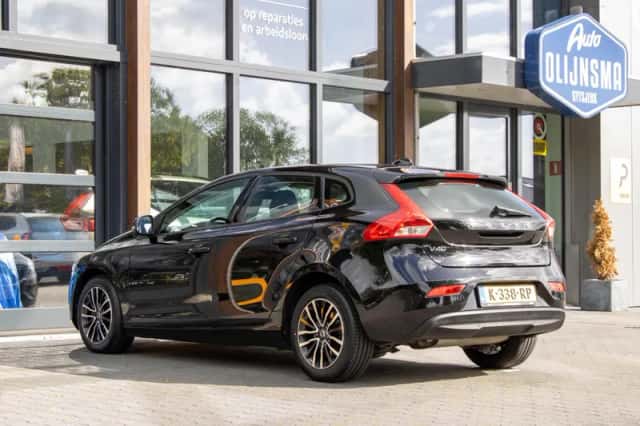 Volvo V40 (2019) thumbnail 6