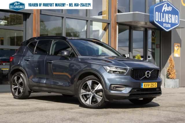 Volvo XC40 (2022) thumbnail 1
