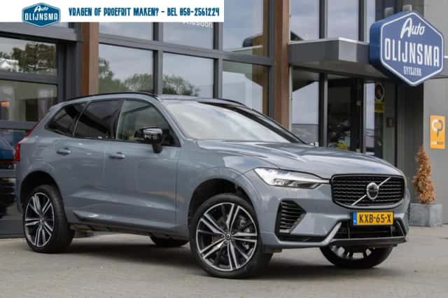 Volvo XC60 (2023) thumbnail 2