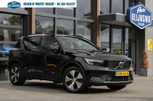 Volvo XC40 (2023) thumbnail 1