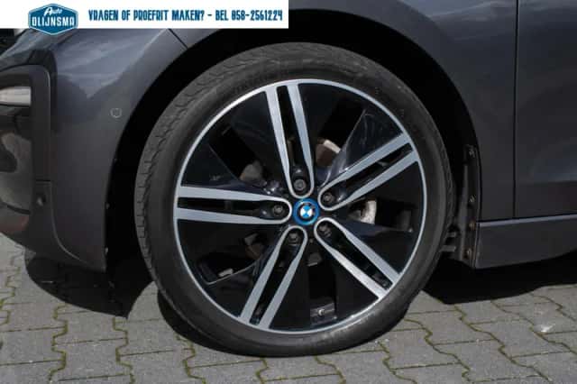 BMW i3 (2019) thumbnail 5