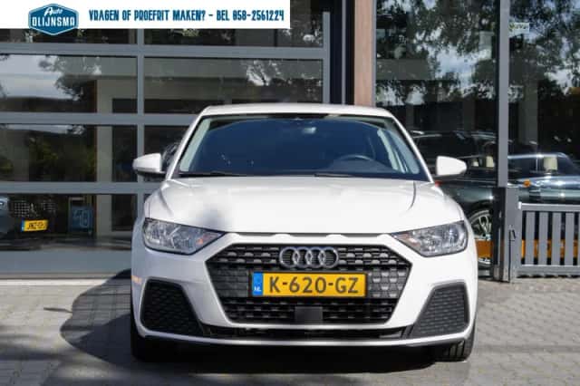 Audi A1 (2021) thumbnail 2