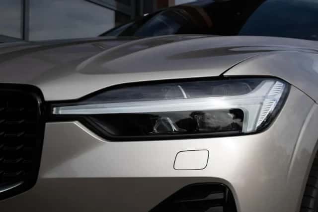 Volvo XC60 (2023) thumbnail 6