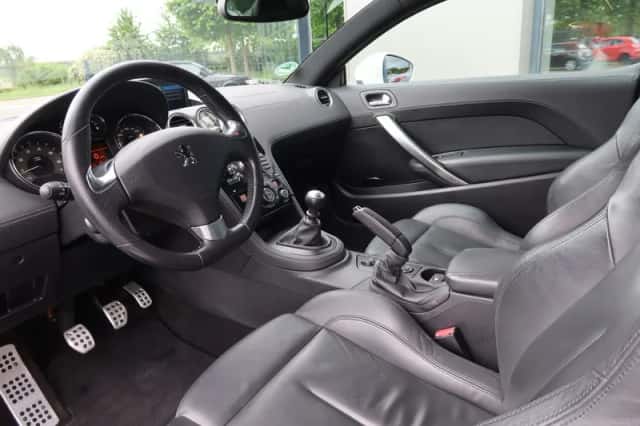 Peugeot RCZ (2013) thumbnail 6