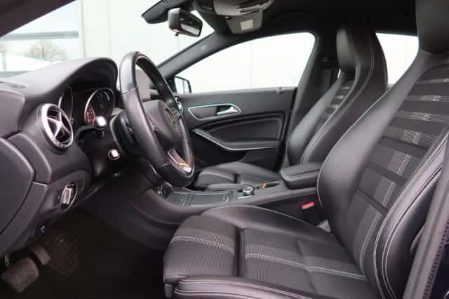 Mercedes-Benz CLA-Klasse (2018) thumbnail 5