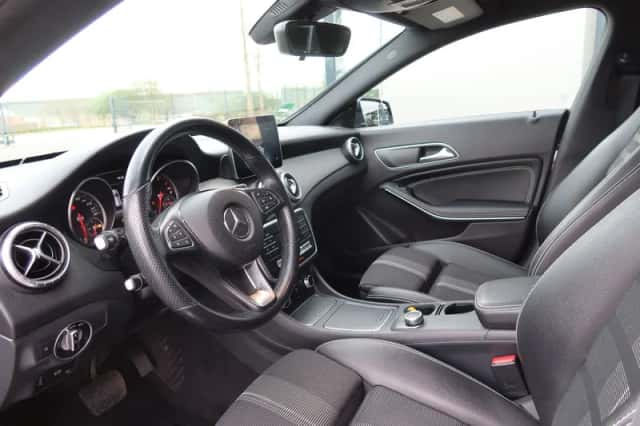 Mercedes-Benz CLA-Klasse (2018) thumbnail 6